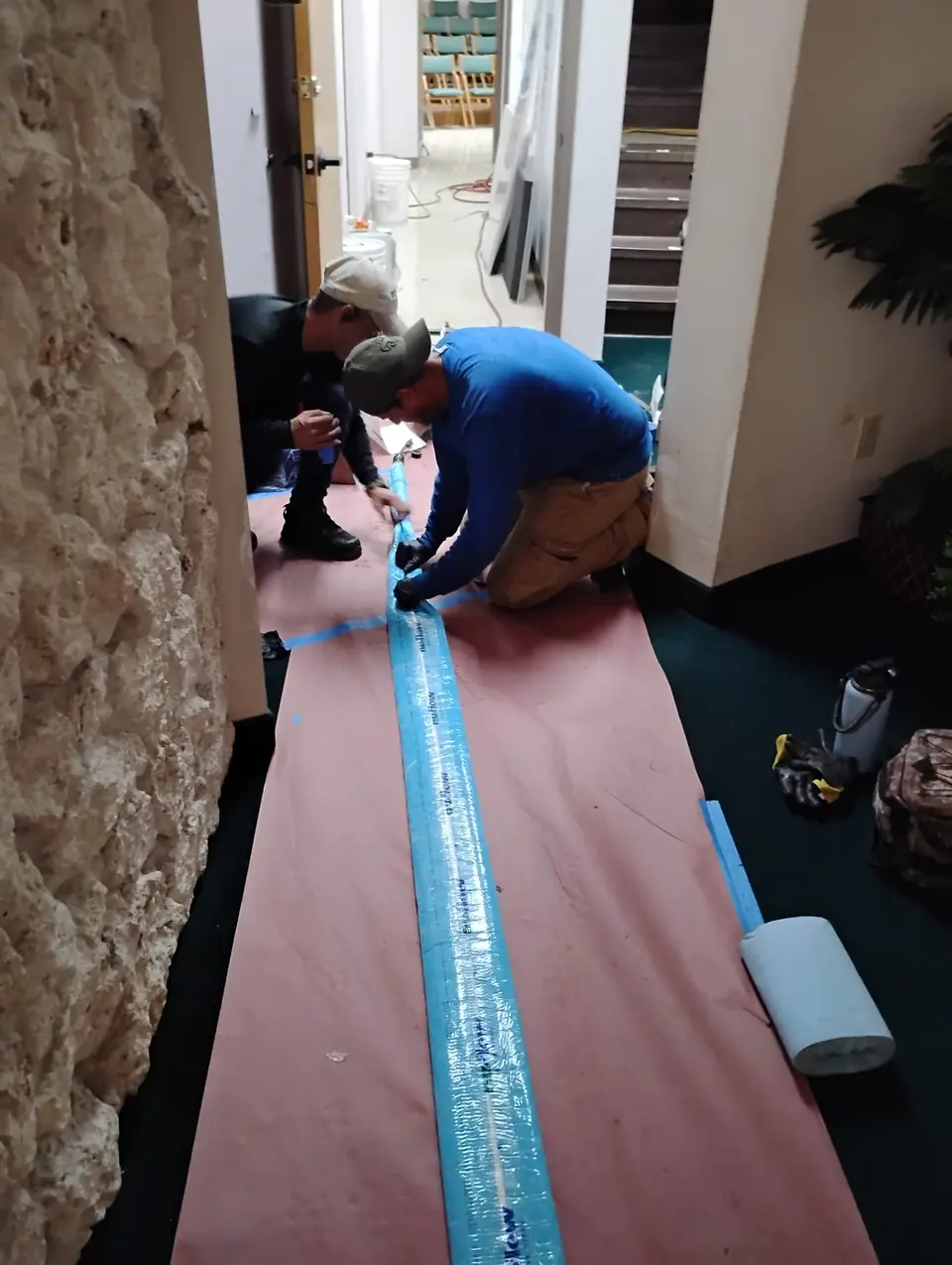 Preparing the liner on site - real Remodel Right FL project